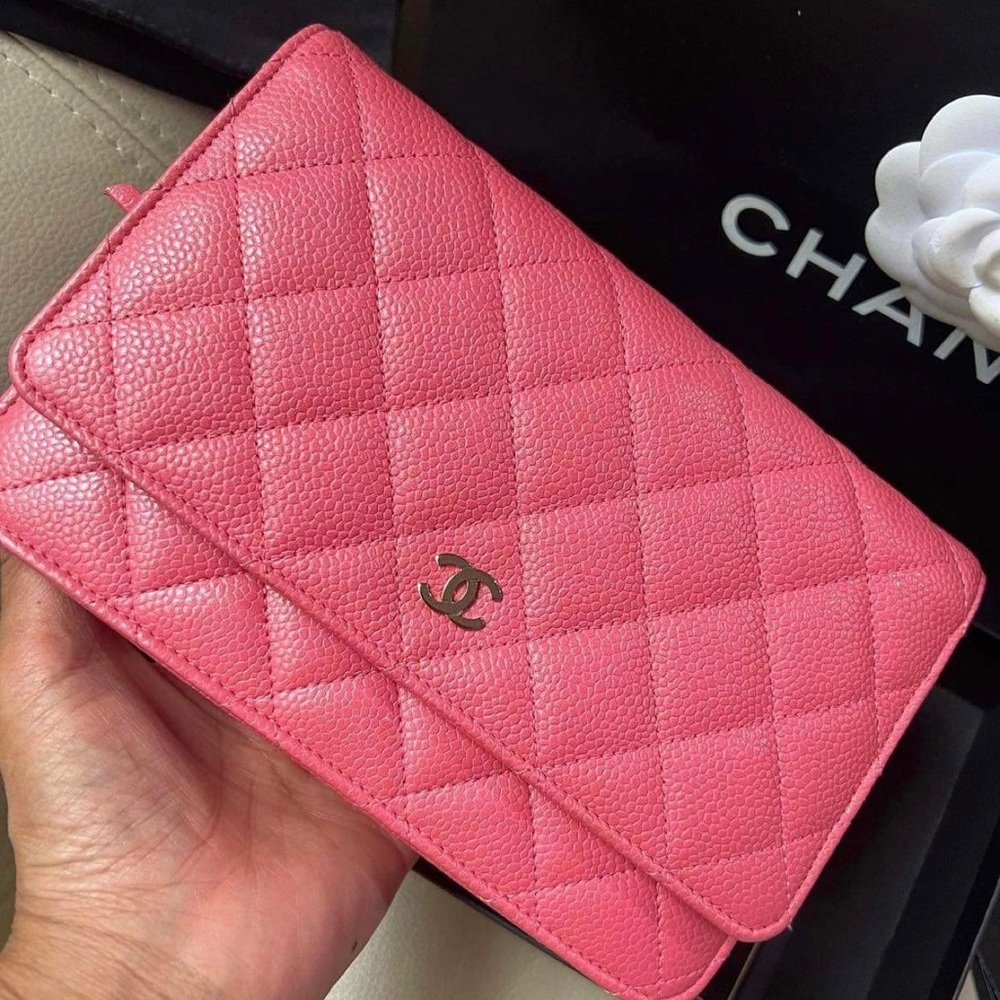 ‼️SOLD‼️CHANEL CAVIAR WOC - Picture 2 of 9